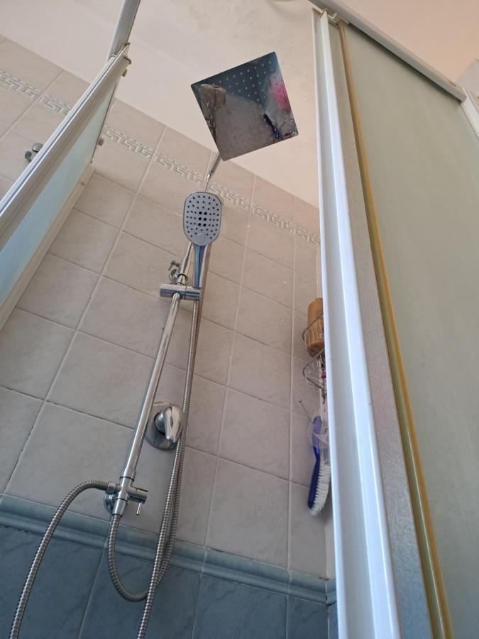 Cozy Room Stanza Close City Center In A Family House Stanza In Appartamento Condiviso Noi Viviamo In Casa Stanza In Affitto Turin Exterior foto